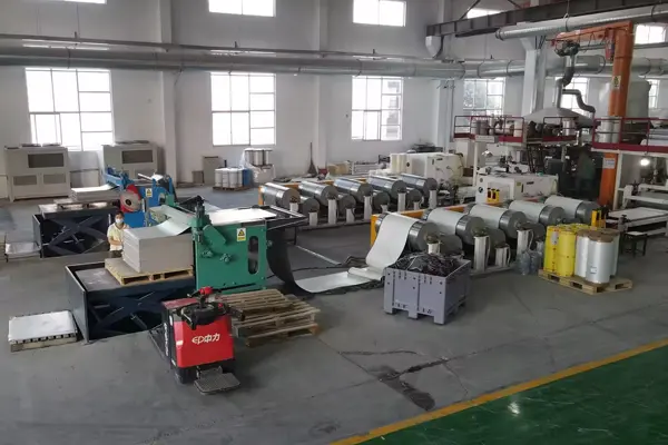 pvc floor production workshop